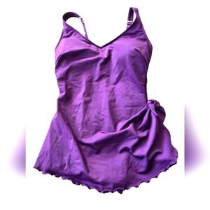 Vintage Roxanne 38D Bra Sized Swimsuit Purple One Piece Ruched V Neck Swim EUC